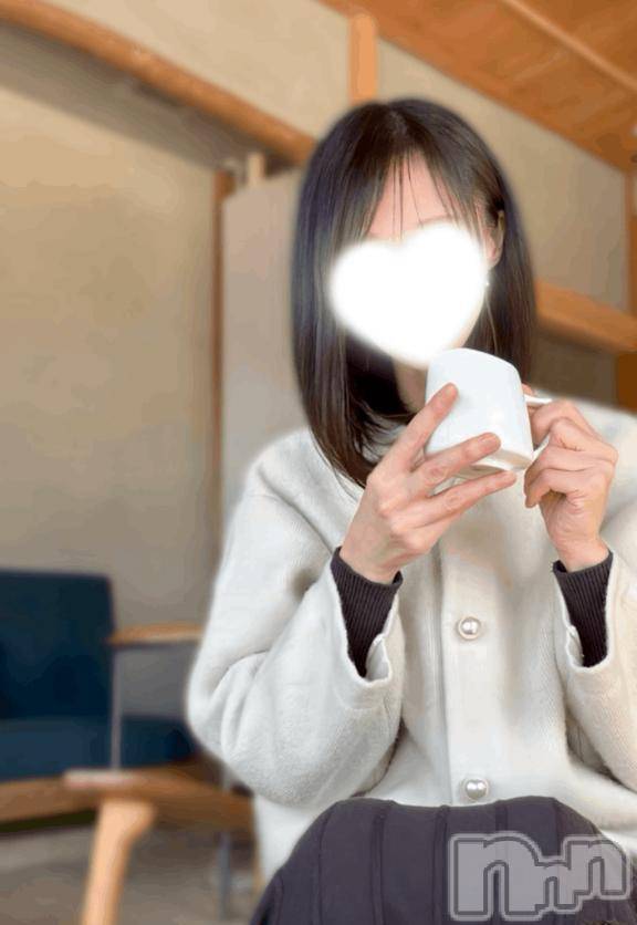 長岡人妻デリヘル人妻楼　長岡店(ヒトヅマロウ　ナガオカテン) えみ(42)の9月19日写メブログ「出勤予定の追加です🤗」