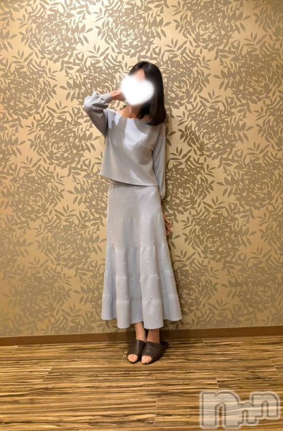 長岡人妻デリヘル人妻楼　長岡店(ヒトヅマロウ　ナガオカテン) えみ(42)の9月24日写メブログ「おはようございます🍁🍂✧︎*。」