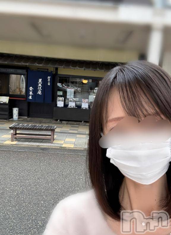 長岡人妻デリヘル人妻楼　長岡店(ヒトヅマロウ　ナガオカテン) えみ(42)の9月25日写メブログ「出勤の追加です☺️💕」