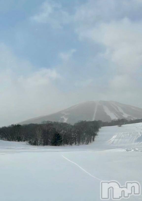 長岡デリヘル人妻楼　長岡店(ヒトヅマロウ　ナガオカテン) えみ(42)の1月10日写メブログ「少しお休みします☺️」