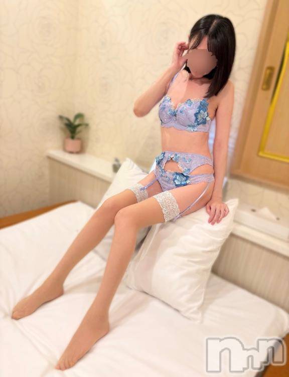 長岡デリヘル人妻楼　長岡店(ヒトヅマロウ　ナガオカテン) えみ(42)の9月18日写メブログ「AV男優さん😳！？」
