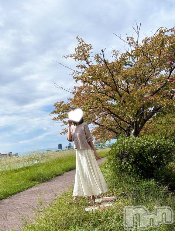 長岡デリヘル人妻楼　長岡店(ヒトヅマロウ　ナガオカテン)えみ(42)の2025年10月4日写メブログ「ポツポツ。。。🌧」
