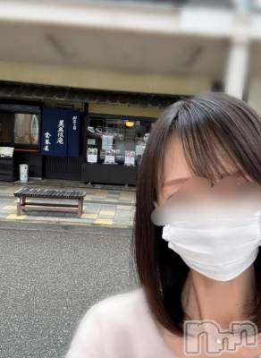 長岡デリヘル 人妻楼　長岡店(ヒトヅマロウ　ナガオカテン) えみ(42)の9月25日写メブログ「出勤の追加です☺️💕」