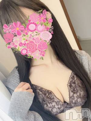 心寧【新人】(27) 身長156cm、スリーサイズB88(G以上).W56.H84。新潟デリヘル Minx(ミンクス)在籍。