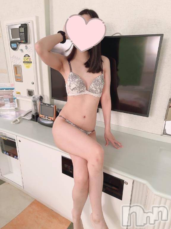 新潟デリヘル新潟人妻　2nd Wife(セカンドワイフ)体験。まなか奥様(29)の2026年4月23日写メブログ「お礼日記⸜❤︎⸝‍」