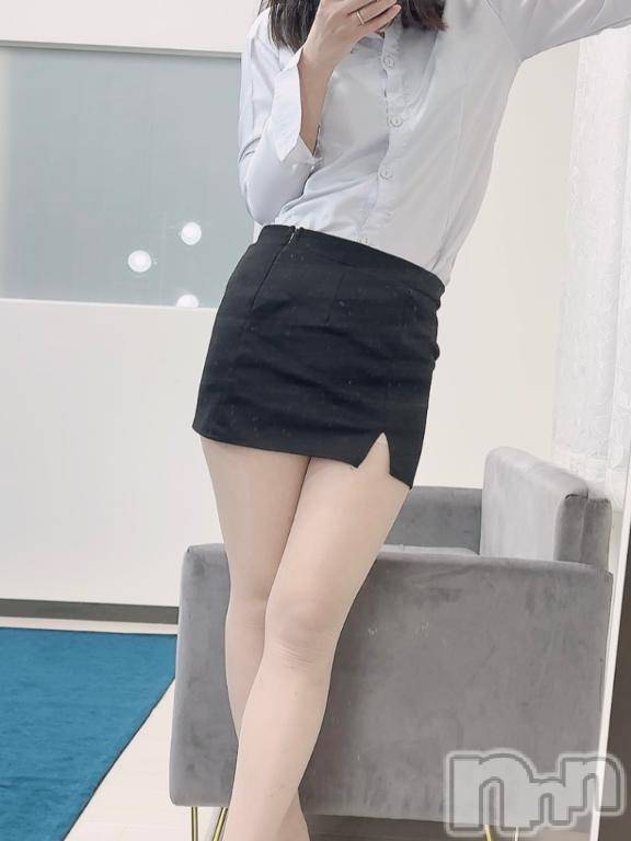 新潟デリヘル新潟人妻　2nd Wife(セカンドワイフ)体験。まなか奥様(29)の2026年4月24日写メブログ「お礼日記⸜❤︎⸝‍」