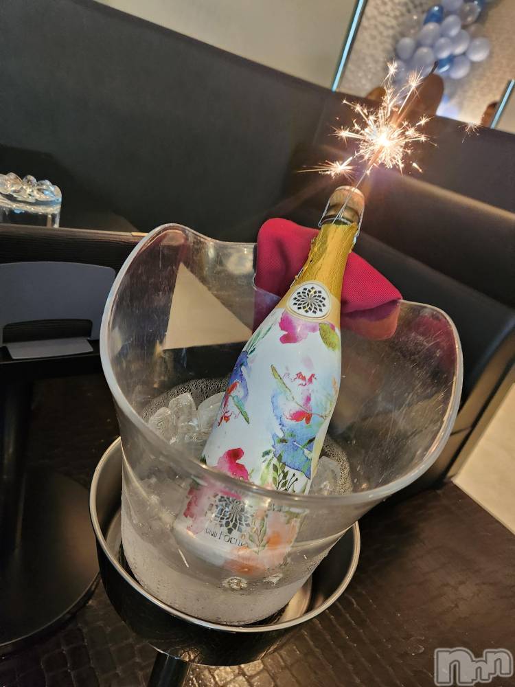 ���ᥭ��Х��顦�����Club Focus(����֡��ե�������) �����9��17���̥�֥����֤���ä���🥂 ͛��