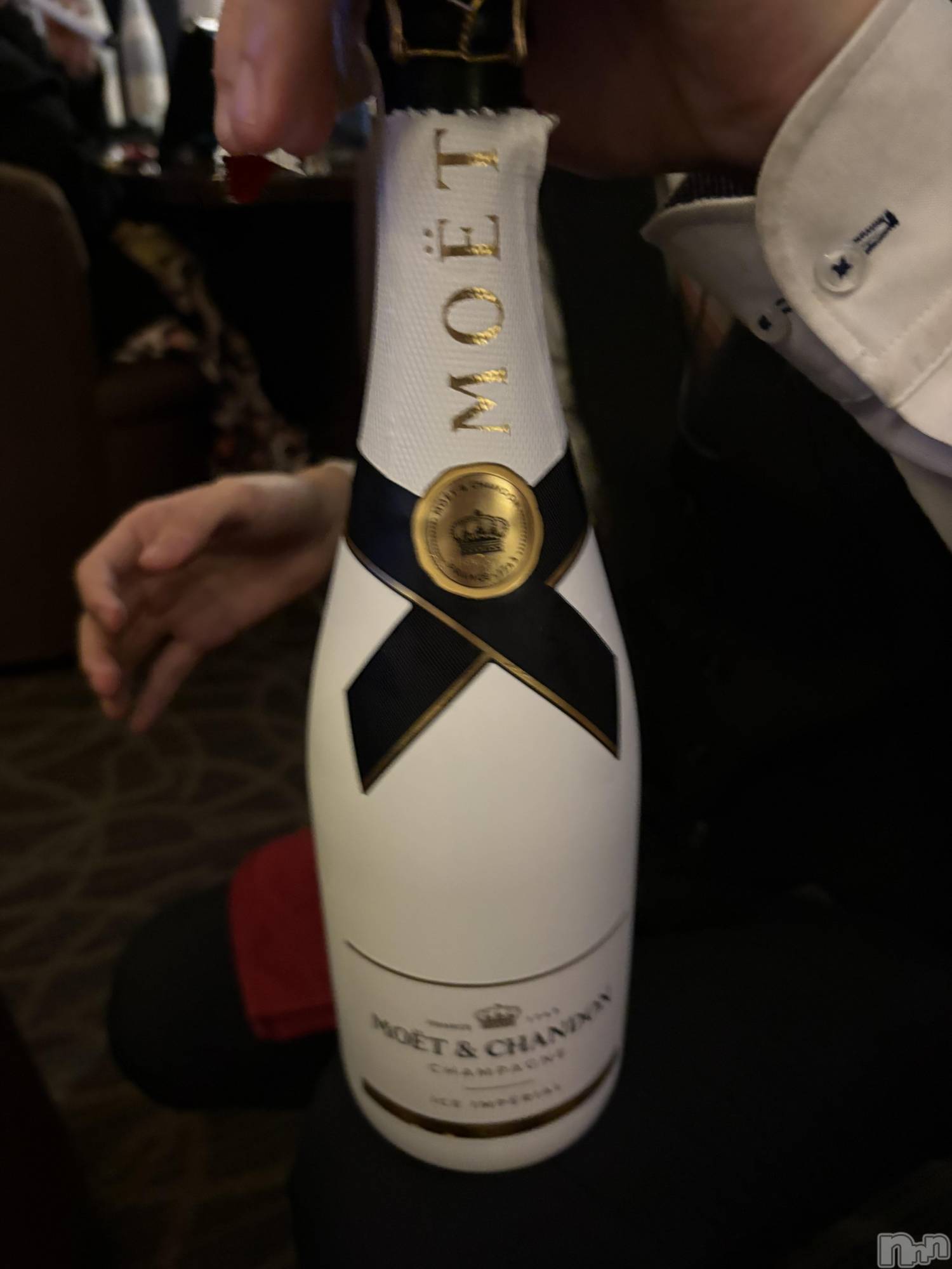 ��Ʋ����Х��顦�����Lounge Veranda(�饦�󥸥٥���) ��2026ǯ3��26���̥�֥����֤����