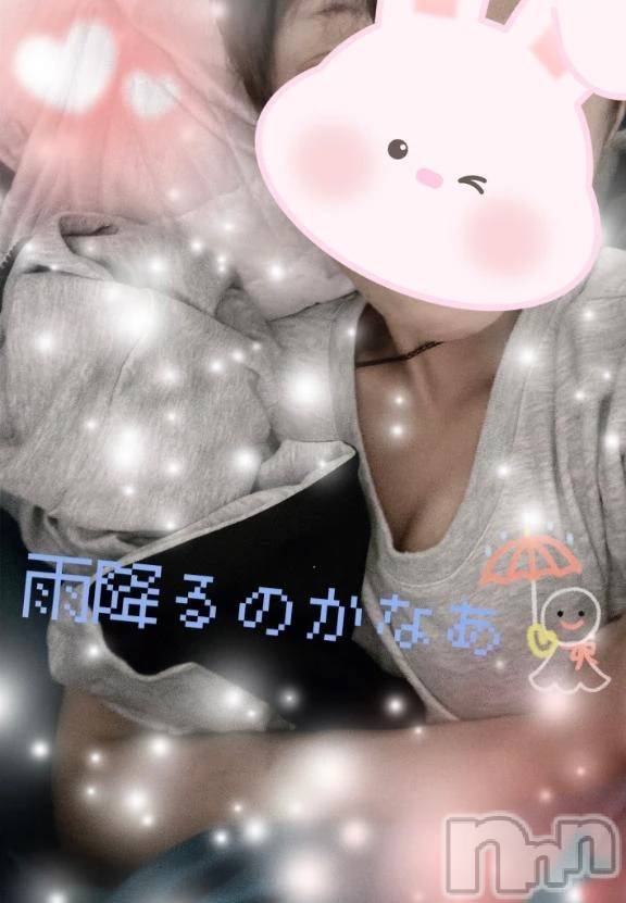 新潟デリヘル新潟市鳥屋野潟ちゃんこ(ニイガタシトヤノガタチャンコ) なつき(26)の10月17日写メブログ「ふぁっ!!!」