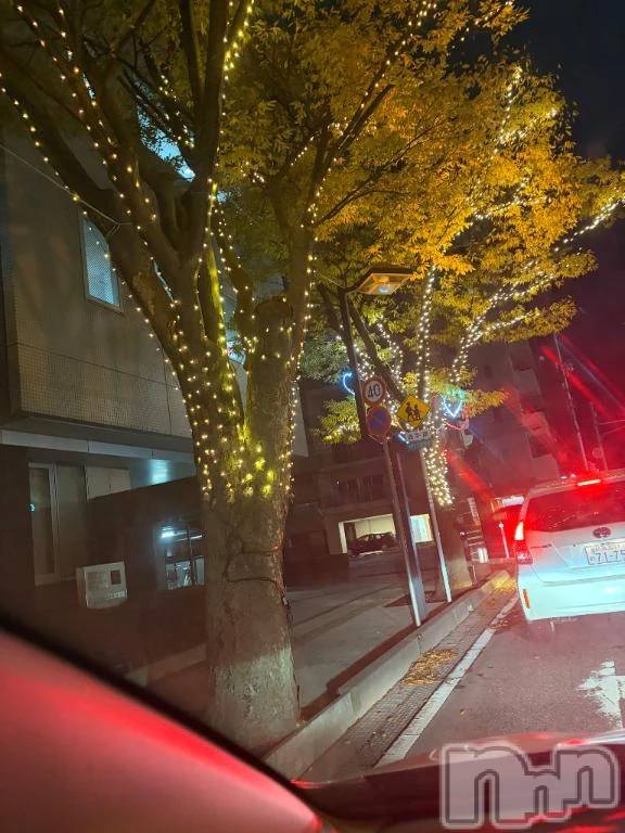 新潟デリヘル新潟市鳥屋野潟ちゃんこ(ニイガタシトヤノガタチャンコ) なつき(26)の11月18日写メブログ「うーむ」