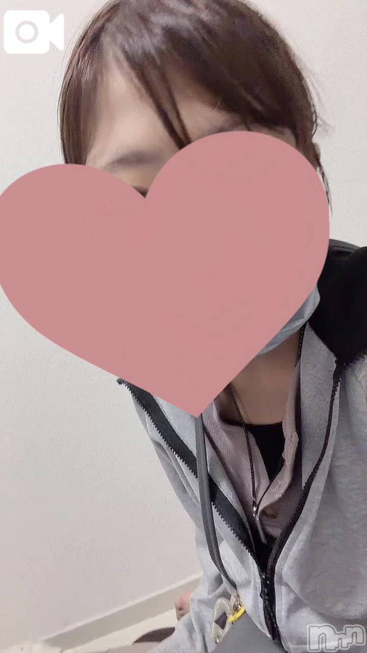 新潟デリヘル新潟市鳥屋野潟ちゃんこ(ニイガタシトヤノガタチャンコ)なつき(26)の2025年10月12日写メブログ「今日からええのだよ♡」