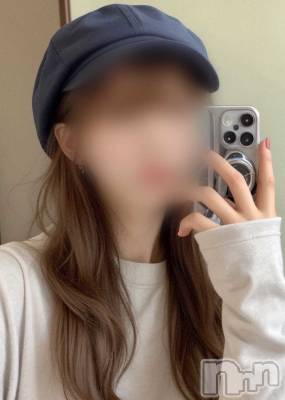 なつき(26) 身長166cm、スリーサイズB87(C).W62.H90。新潟ぽっちゃり 新潟市鳥屋野潟ちゃんこ(ニイガタシトヤノガタチャンコ)在籍。