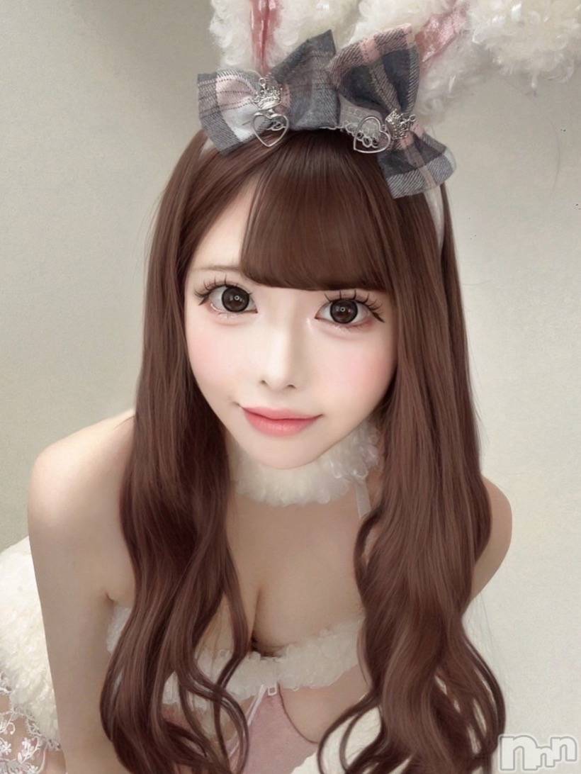白雪りあら
