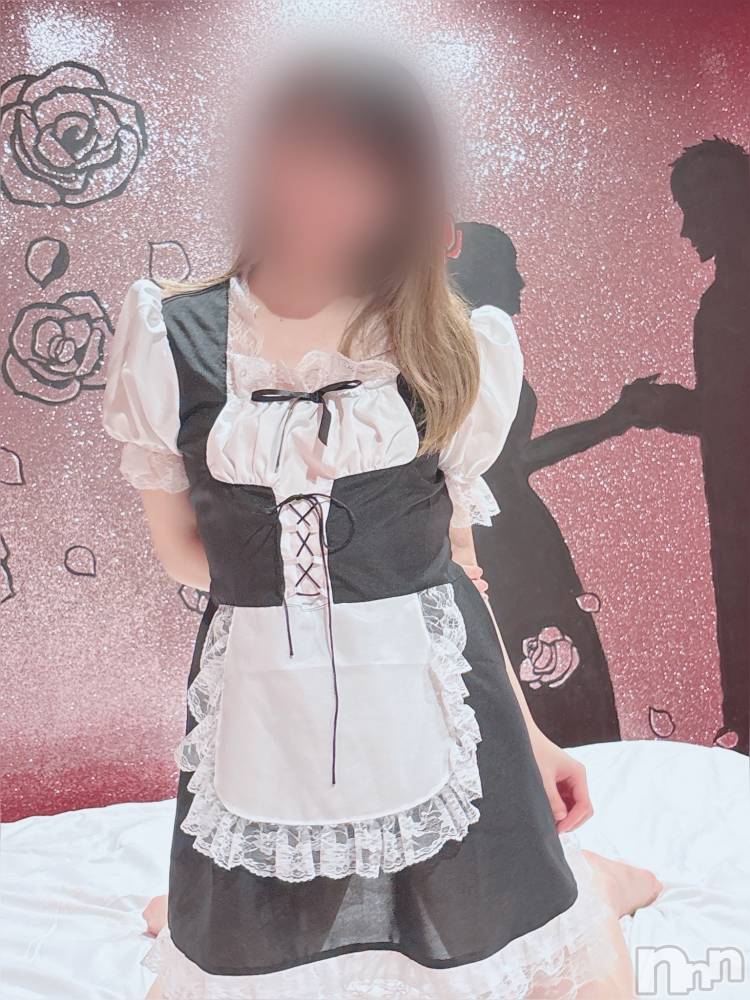 上越デリヘルらぶらぶ　地域密着!!地元新潟女性と会える店(ラブラブ) 【初出勤】とあ★細身癒し系♪(23)の10月10日写メブログ「悩み中」