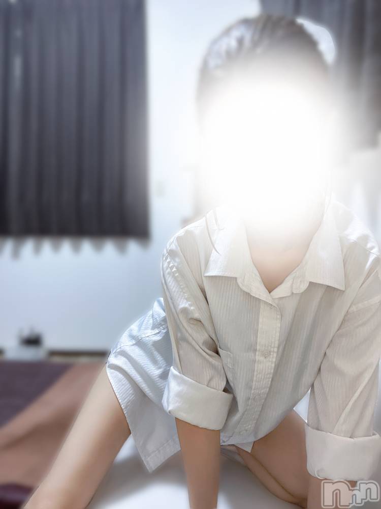 新潟メンズエステMYIRO　-マイロ-(マイロ) えれな(21)の7月30日写メブログ「🩷️🩵」