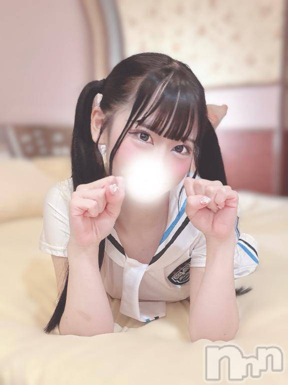 長岡デリヘルBLUE BIRD長岡店(ブルーバードナガオカテン) まろん(20)の8月24日写メブログ「本日14:00から初出勤です🫶🏻✨」