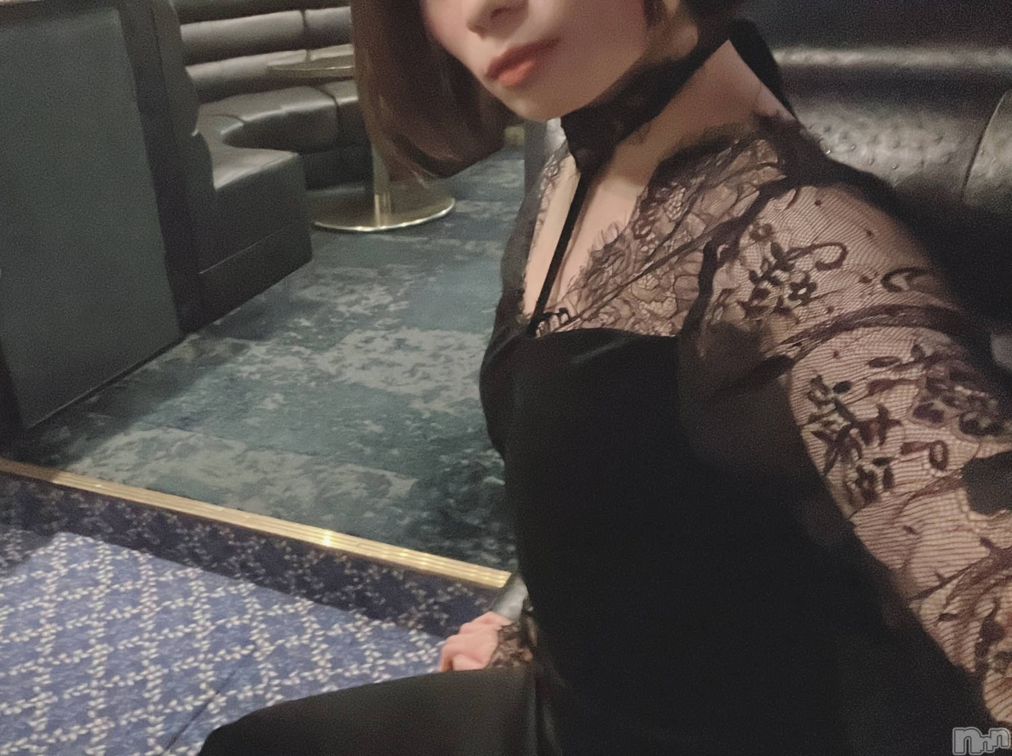 ĹХ顦Lounge Louis(饦󥸥륤) 2025ǯ1029̥֥֥ɥ쥹夷ޤ