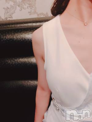 ĹХ顦Lounge Louis(饦󥸥륤) ʤ827ֽ̥֥жФޤ