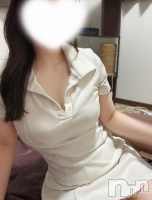 なごみ(26) 身長161cm、スリーサイズB().W.H。新潟メンズエステ MYIRO　-マイロ-(マイロ)在籍。