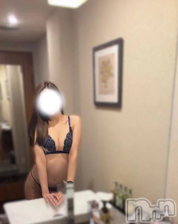 三条デリヘル新潟デリヘル倶楽部　三条店(ニイガタデリヘルクラブ　サンジョウテン)りず(22)の2025年12月22日写メブログ「最近不調すぎるの(˘•̥⧿•̥˘
 )」