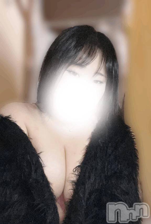 新潟デリヘル新潟市鳥屋野潟ちゃんこ(ニイガタシトヤノガタチャンコ) しおん(22)の2月17日写メブログ「もふもふの下は…？🖤」