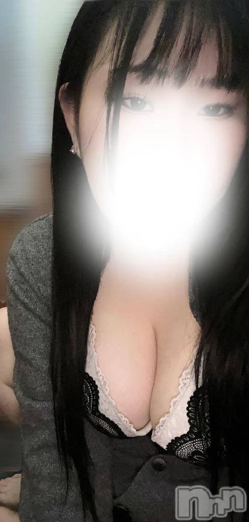 新潟デリヘル新潟市鳥屋野潟ちゃんこ(ニイガタシトヤノガタチャンコ)しおん(22)の2025年12月12日写メブログ「しおん出勤したよ…えっちな気分で♡」