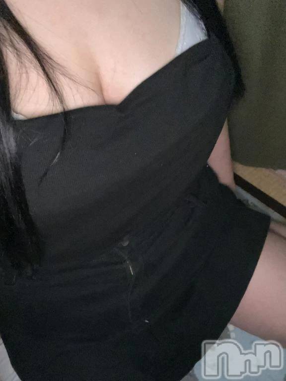 新潟デリヘル新潟市鳥屋野潟ちゃんこ(ニイガタシトヤノガタチャンコ)しおん(22)の2026年2月18日写メブログ「ふわふわ、触ってみる？🤍」