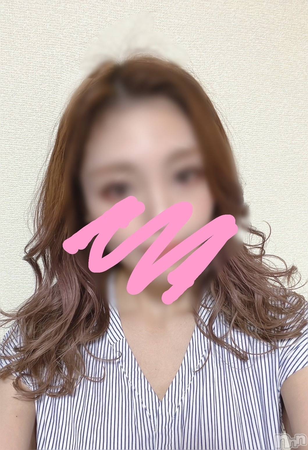 ひびき・新人奥様