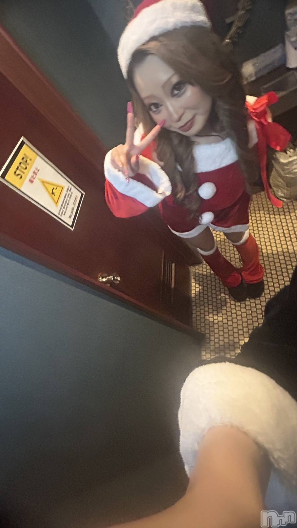 ��Į���ʥå��������륺�С�Lounge Lily(�饦�󥸥�꡼) ��2025ǯ12��1���̥�֥�����Santa, tell me🎅🏻🎄.*��