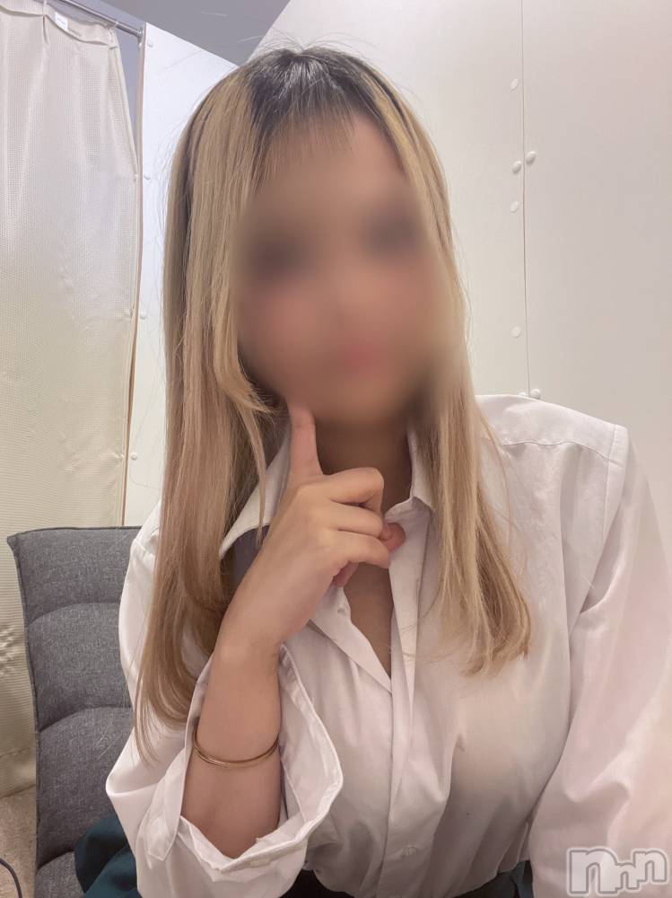 新潟デリヘルsleepy girl(スリーピーガール) かのんちゃん(19)の4月17日写メブログ「華金！」