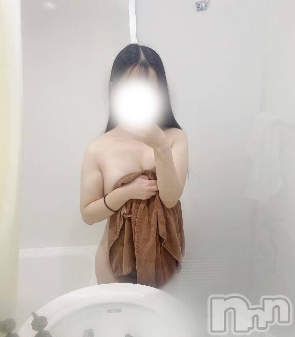 新潟デリヘルMelt(メルト) りず(22)の2月20日写メブログ「待ってるね…🥺🤍」