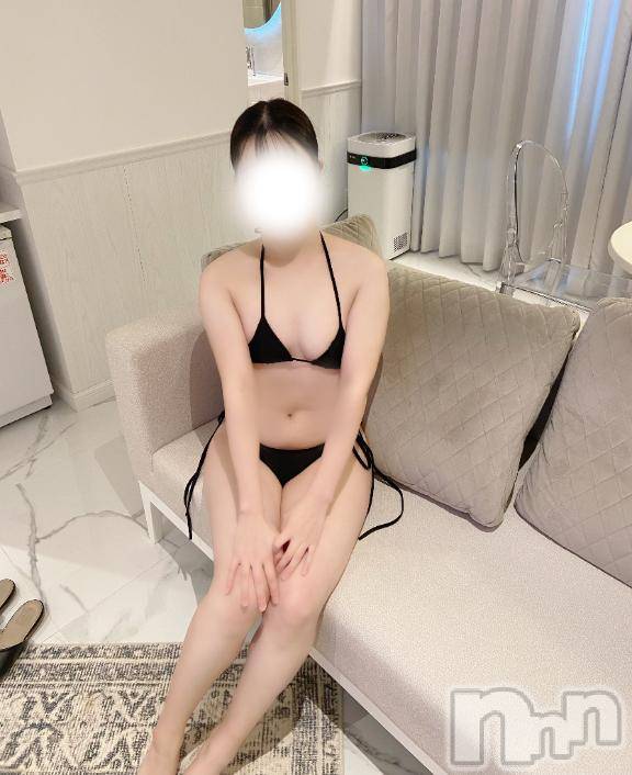 新潟デリヘルMelt(メルト)りず(22)の2026年4月24日写メブログ「注目…😽🤍」