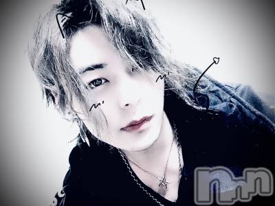 たくみ(26) 身長175cm。新潟駅前ホスト・ボーイズバー 〜Bar〜 TOM on the EI(トムオンザエイ)在籍。