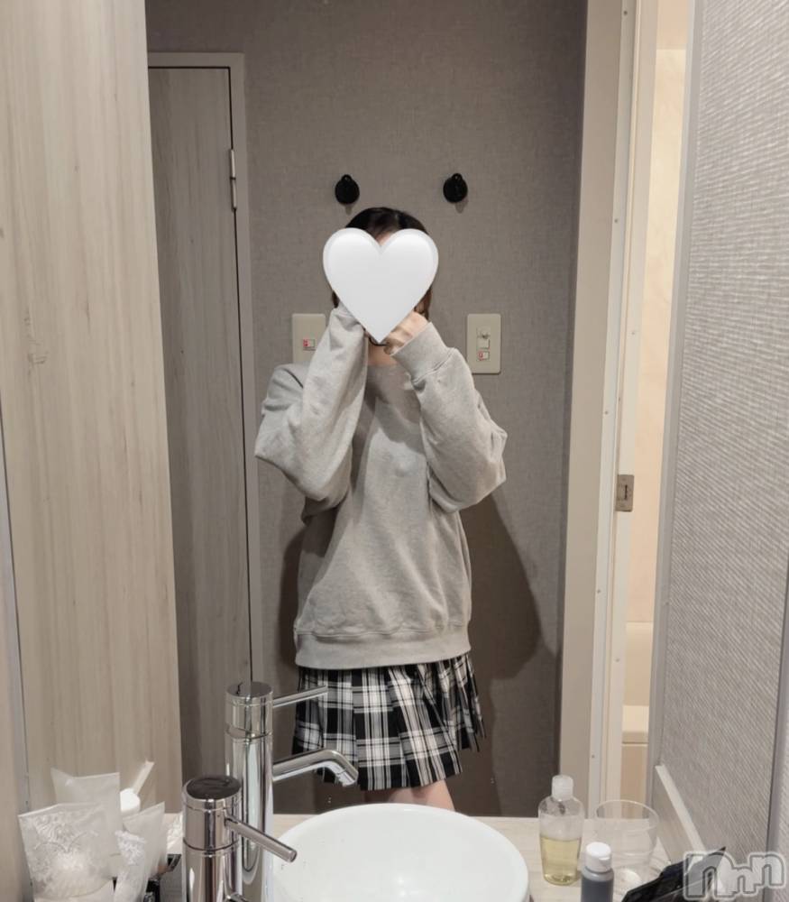 新潟デリヘルCherish Amulet(チェリッシュ アミュレット) ゆめ★(21)の10月31日写メブログ「出勤です！🎀」