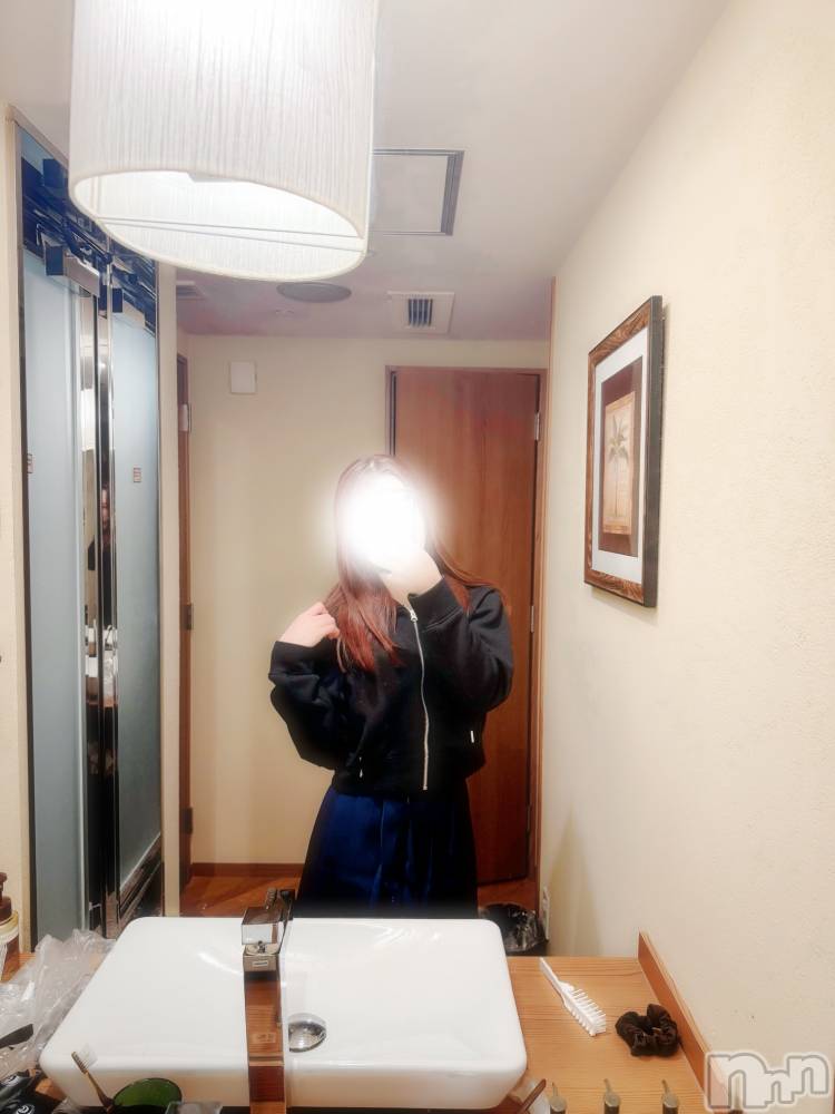 新潟デリヘルCherish Amulet(チェリッシュ アミュレット) ゆめ★ ≪SS級激かわ美少女≫(21)の1月15日写メブログ「こんばんは🌝」