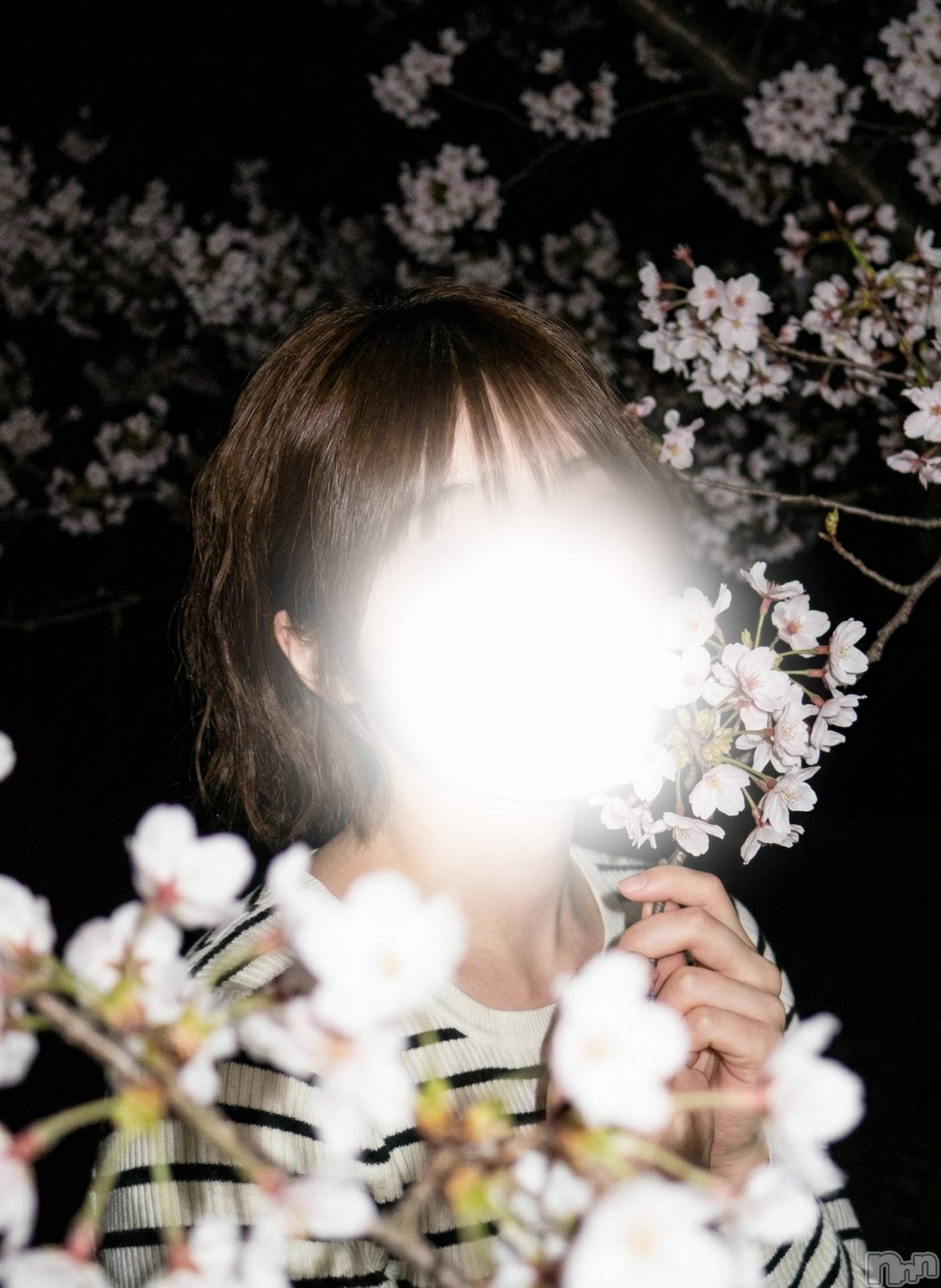 新潟デリヘルsleepy girl(スリーピーガール)たまちゃん(18)の2026年3月16日写メブログ「♡  お　礼　と　今　月　の　出　勤　♡」