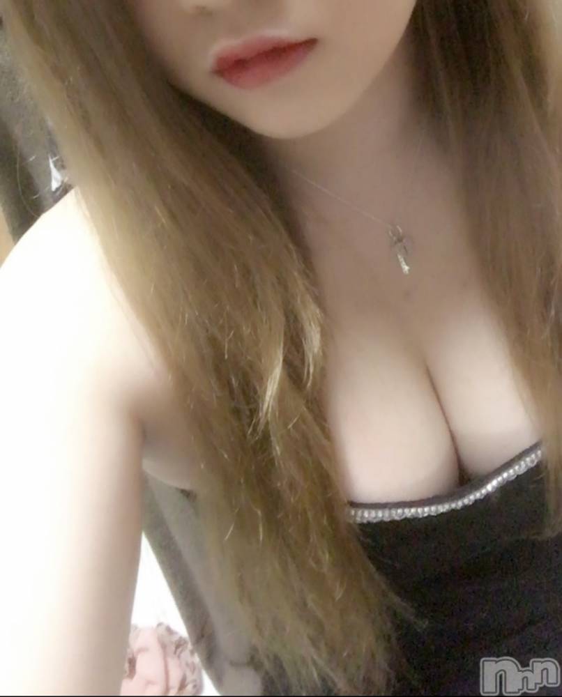 松本発ぽっちゃりぽっちゃりお姉さん専門　ポチャ女子(ポッチャリオネエサンセンモンポチャジョシ) ひかるお姉さん(27)の8月27日写メブログ「お初にお目にかかります？笑」