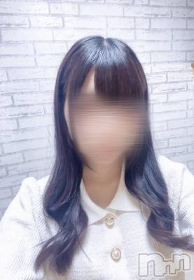 #体入める(18) 身長147cm、スリーサイズB84(B).W54.H81。三条デリヘル コスプレ専門店　BLUE MOON(ブルームーン)在籍。