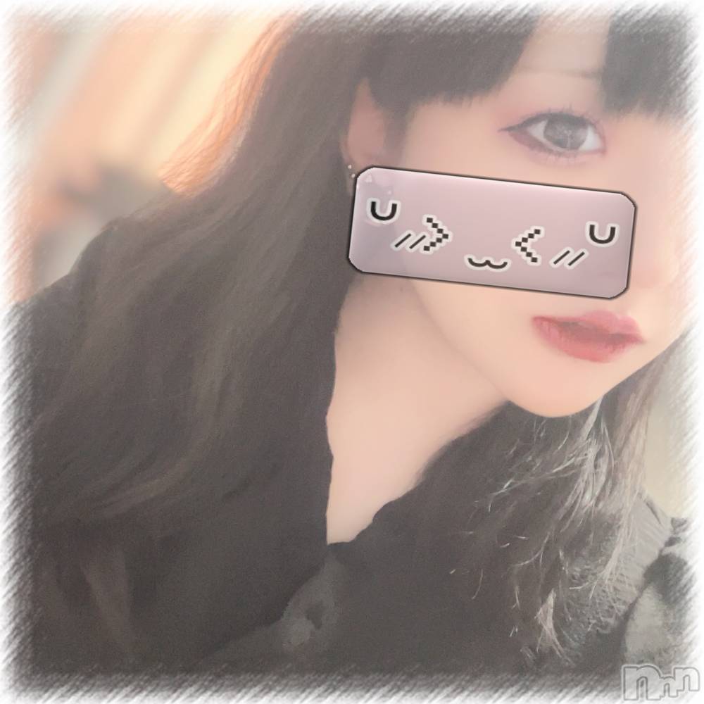 上越デリヘルClub Crystal(クラブ　クリスタル) えみる(25)の9月28日写メブログ「オキニ…🥺？」