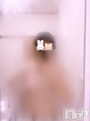 長岡デリヘル BIANCA～主人の知らない私～長岡店(ビアンカナガオカテン) 白咲　えま(33)の11月4日写メブログ「髪の毛染めた🎶」