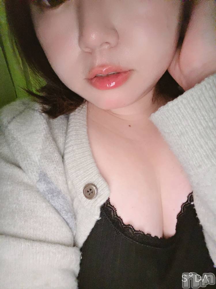 三条デリヘル新潟三条燕ちゃんこ(ニイガタサンジョウツバメチャンコ) あまね(28)の12月6日写メブログ「本日も出勤です」