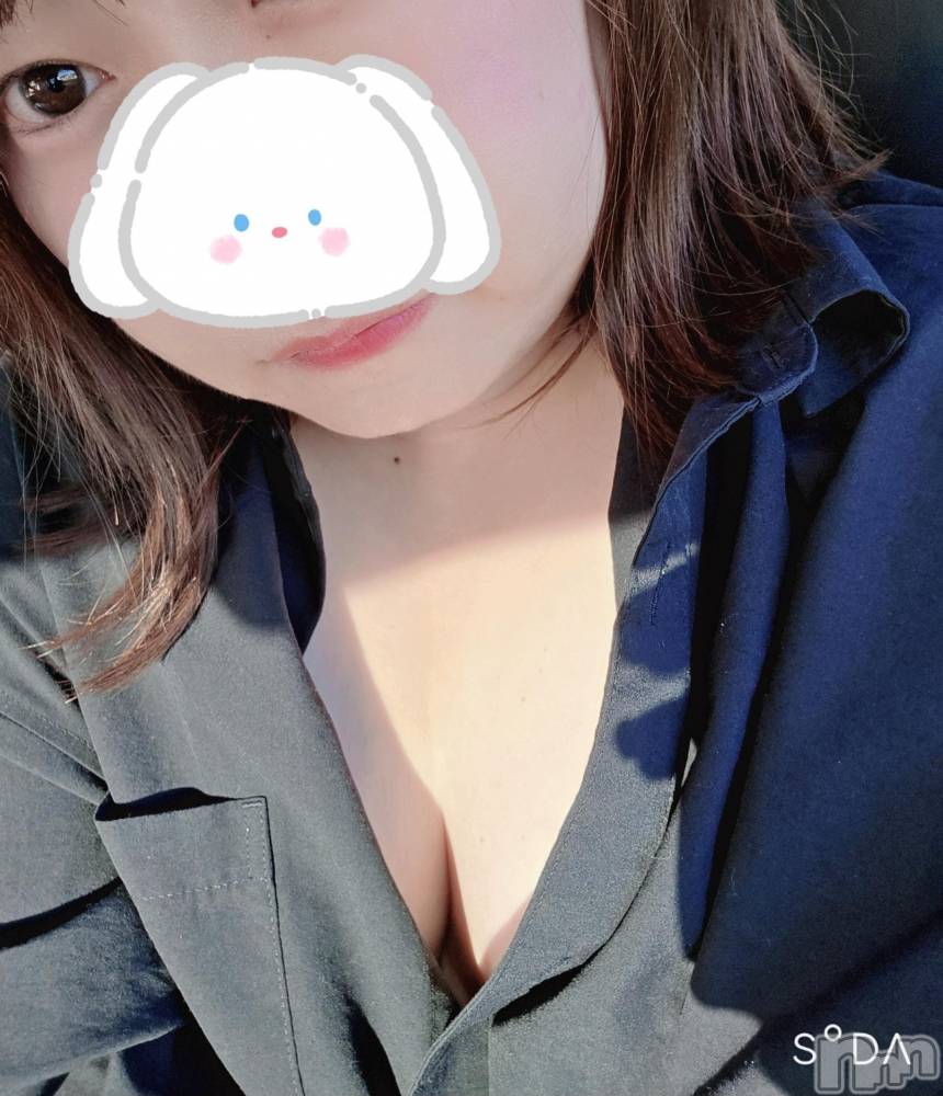 三条デリヘル新潟三条燕ちゃんこ(ニイガタサンジョウツバメチャンコ) あまね(28)の10月22日写メブログ「出勤しました！」