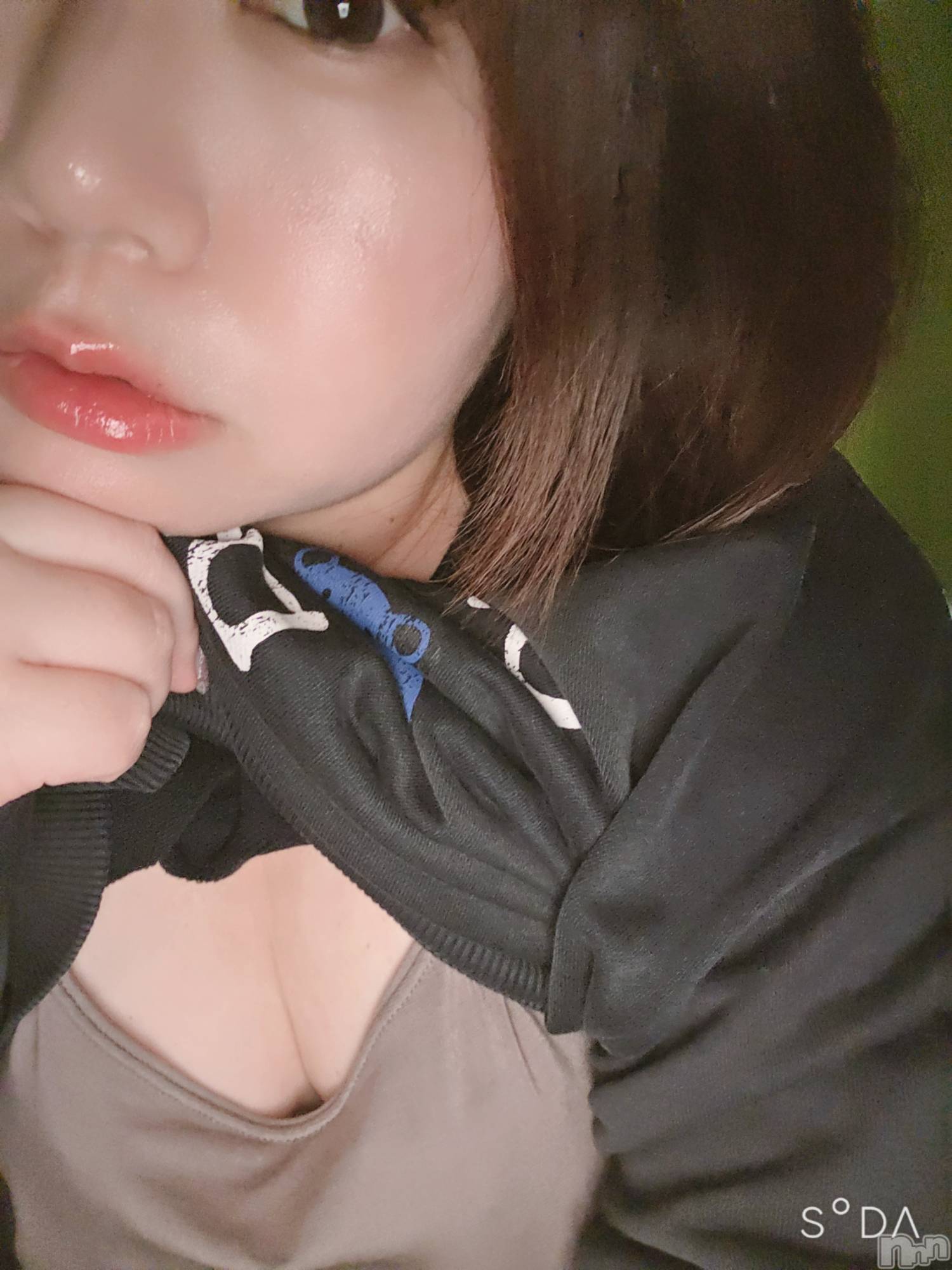 三条デリヘル新潟三条燕ちゃんこ(ニイガタサンジョウツバメチャンコ)あまね(28)の2025年12月24日写メブログ「出勤です！」