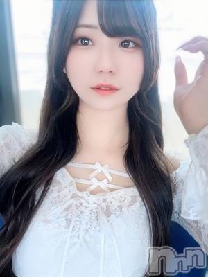 りな(21) 身長159cm、スリーサイズB86(D).W57.H84。上越デリヘル BLUE BIRD上越店(ブルーバード上越店)在籍。