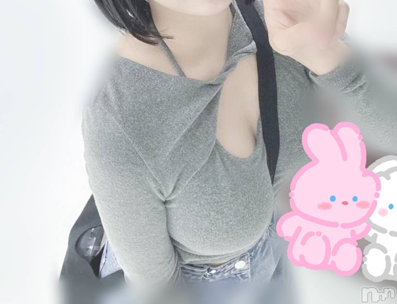 長岡デリヘル長岡人妻市(ナガオカヒトヅマイチ)有希★真面目な奥様はエッチ好き？(30)の2025年12月10日写メブログ「瞳は🌻」