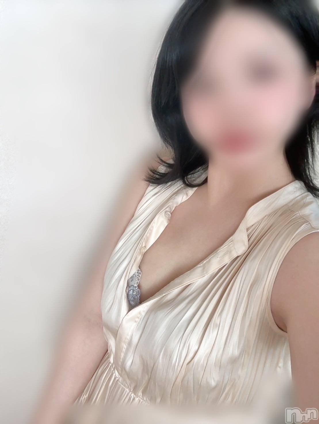 有希★真面目な奥様はエッチ好き？