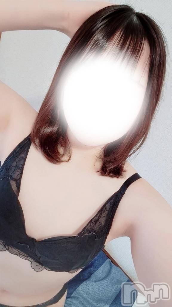 新潟デリヘル奥様特急 新潟店(オクサマトッキュウニイガタテン)ゆめみ(24)の2026年2月11日写メブログ「えろい音を立てながら」