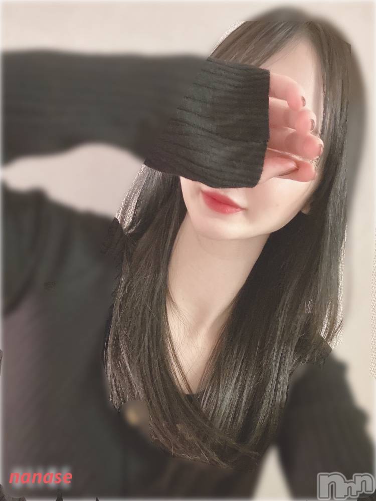 新潟デリヘルOffice Amour(オフィスアムール) 体験ななせ/エステ課(32)の11月18日写メブログ「........何度も何度も」