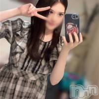 青梅あやは