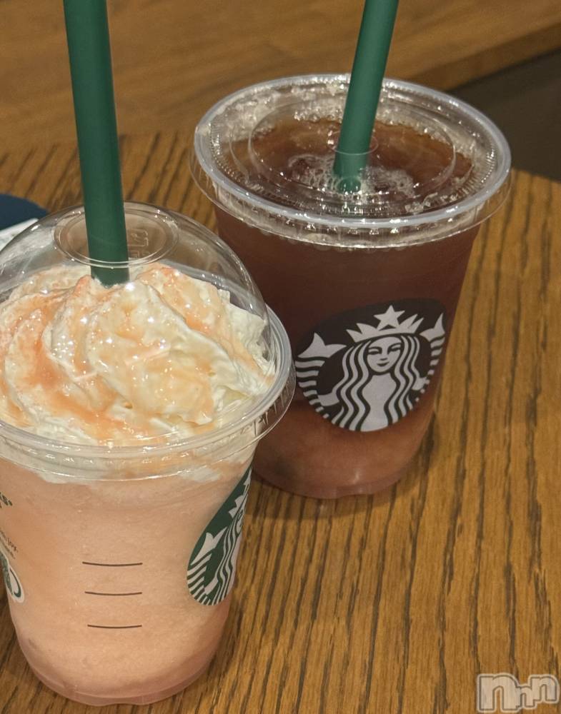 ��Ʋ����Х��顦�����THE LOUNGE ����(�饦�󥸥ե���) ������12��20���̥�֥�����tea time😌��